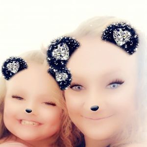 Meet your Posher, Carlea